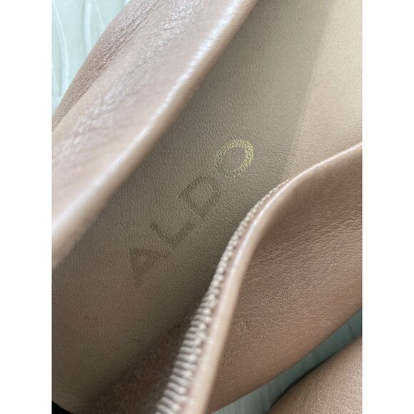 Aldo Slip On Flats Size 7.5 Pointed Toe Beige Leather Comfort Flats Minimalist - Picture 4 of 9